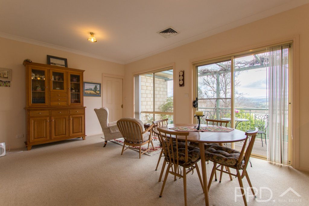 47a Lambie Street TUMUT 6