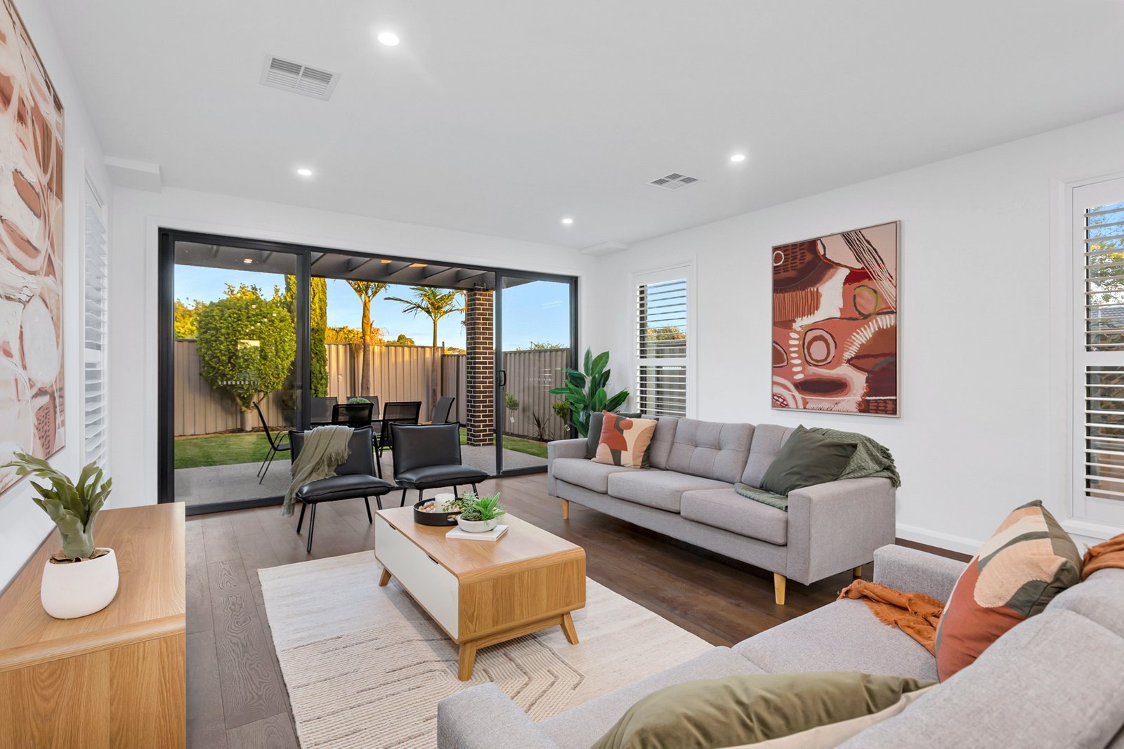 Gallery: 47B Glenelg Drive