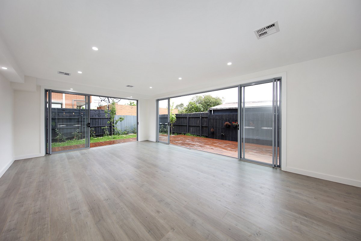 Gallery: 47B Mackie Road