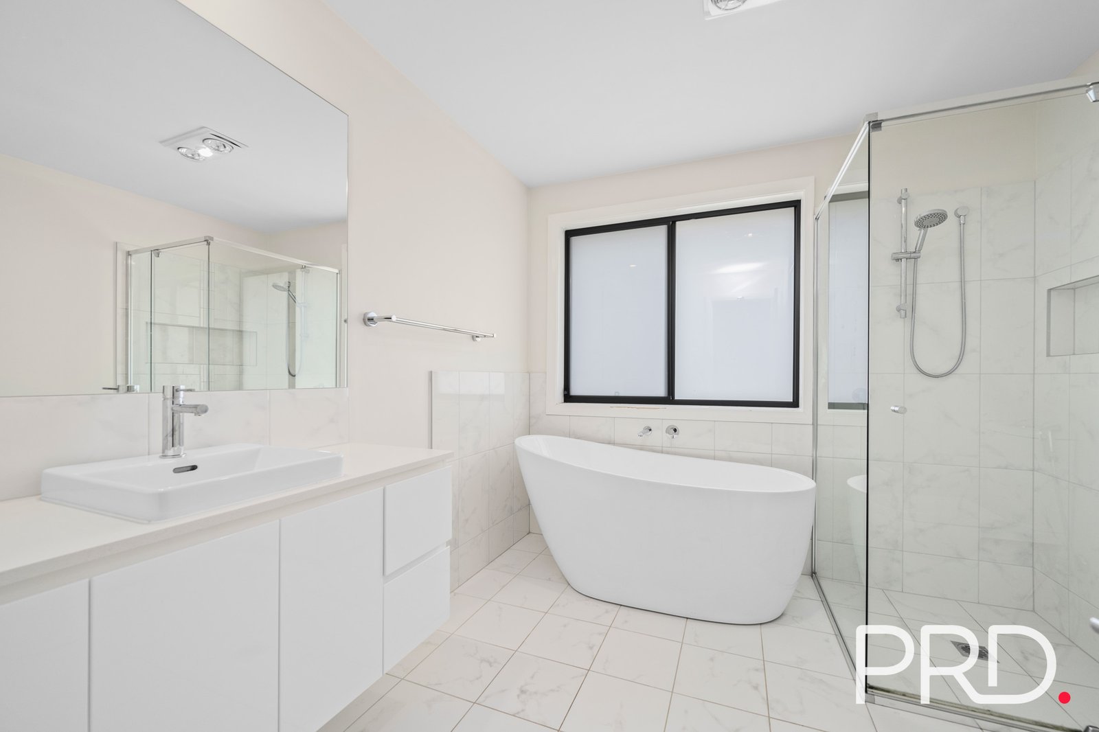 47C Brown Road BONNYRIGG 10