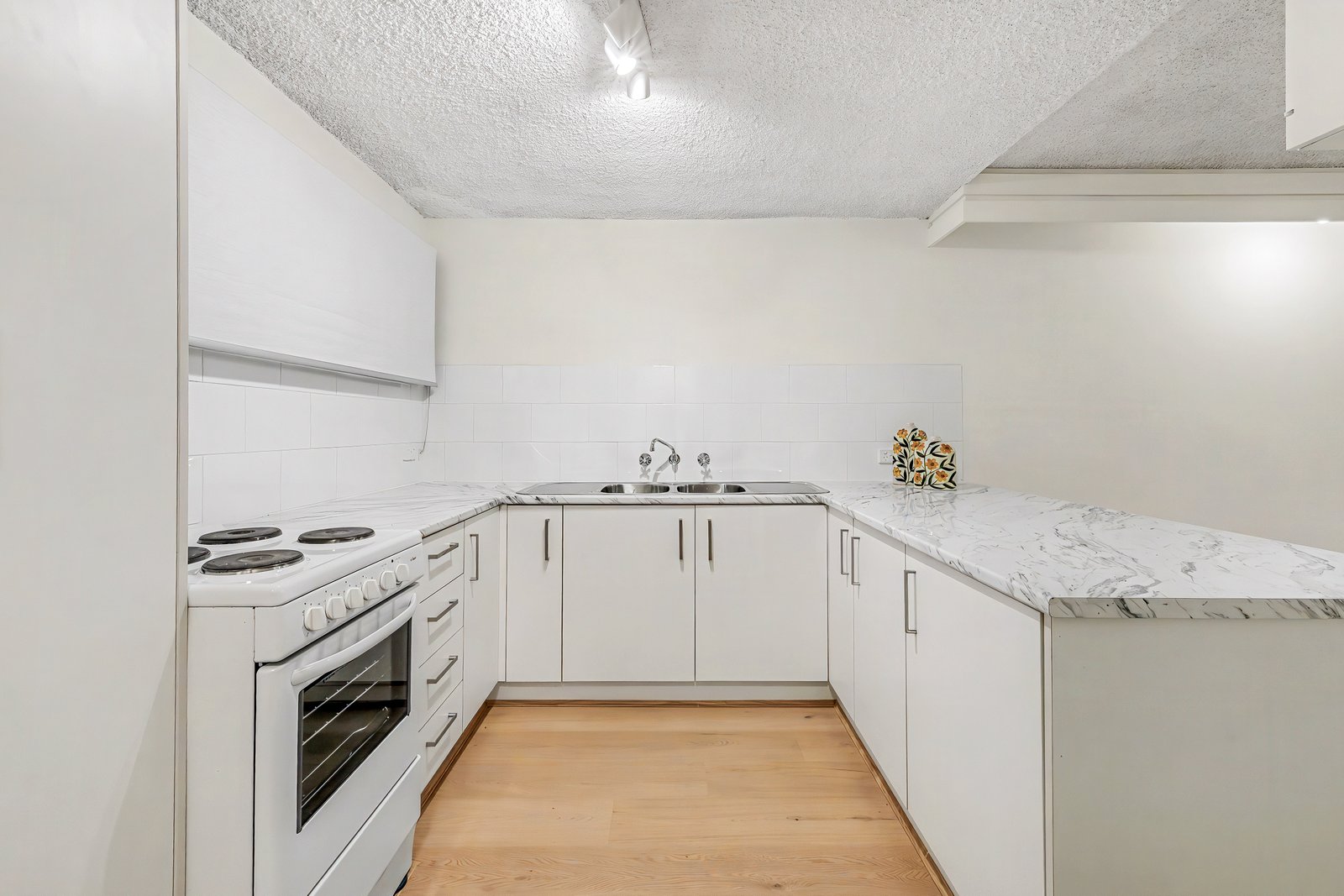 Gallery: 4/8-10 Summerhill Road