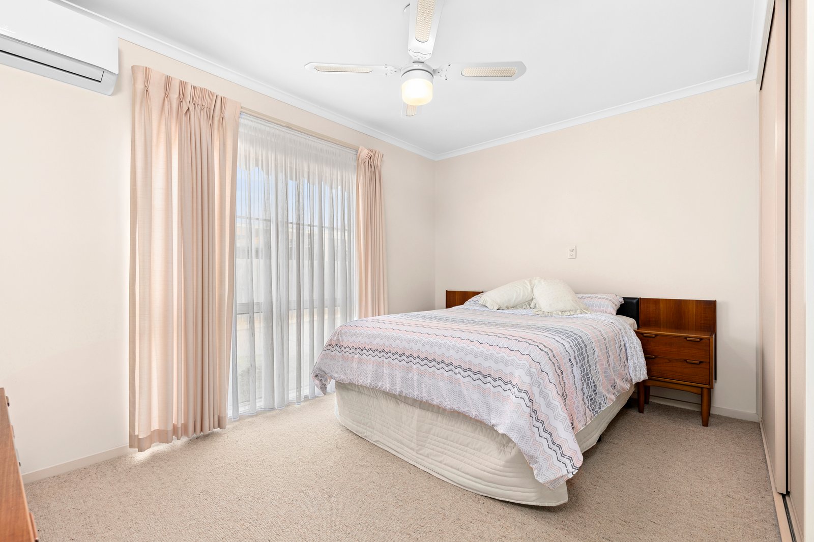 Gallery: 4/8-9 Shelley Close