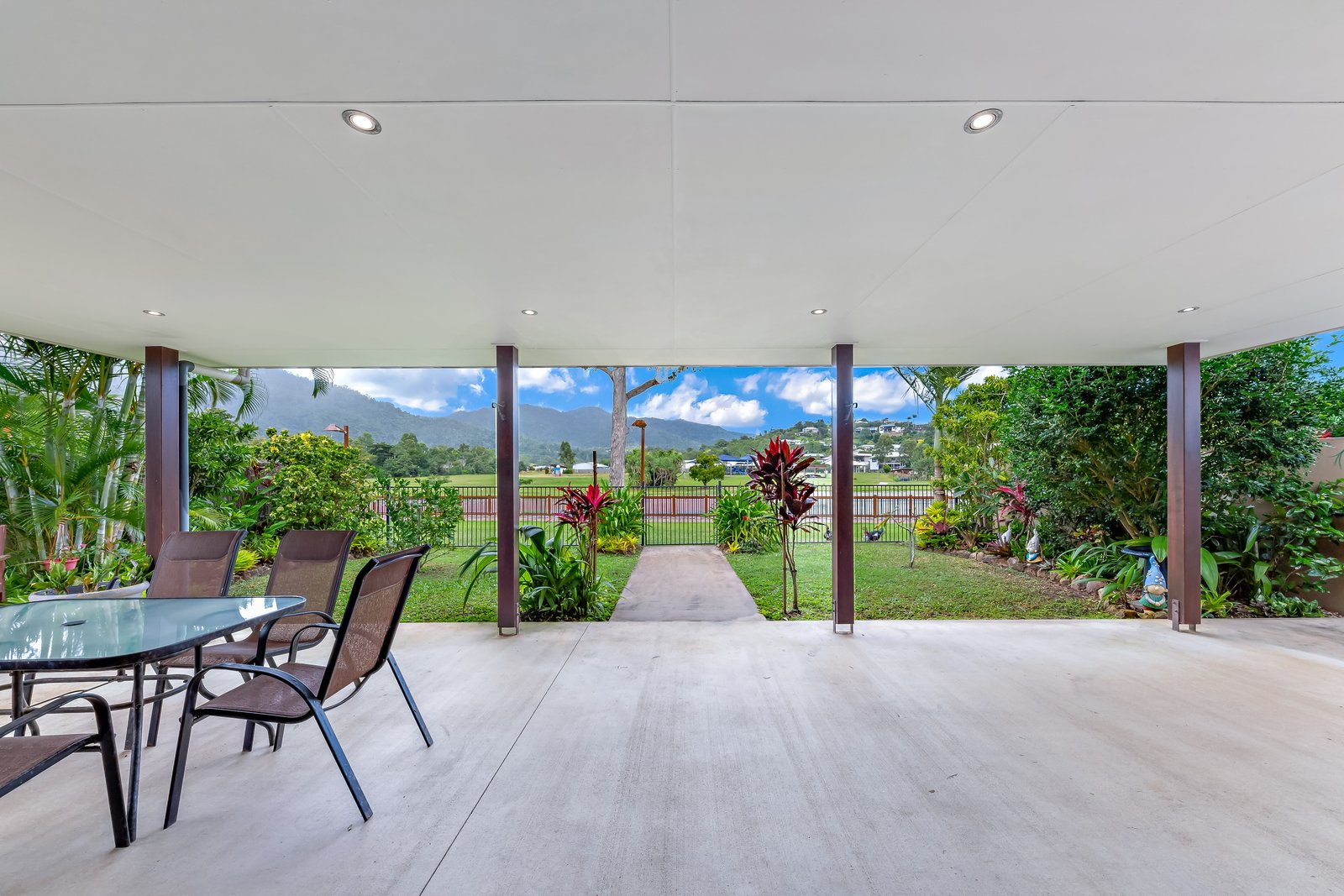 48 Abell Road CANNONVALE 2