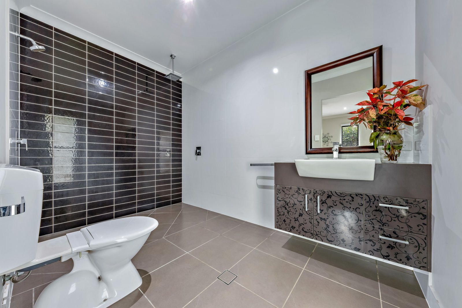 48 Abell Road CANNONVALE 8