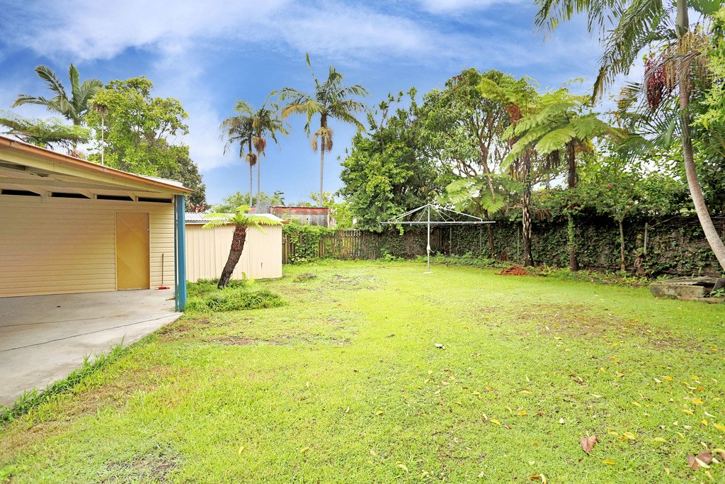 48 Argyll Street COFFS HARBOUR 13