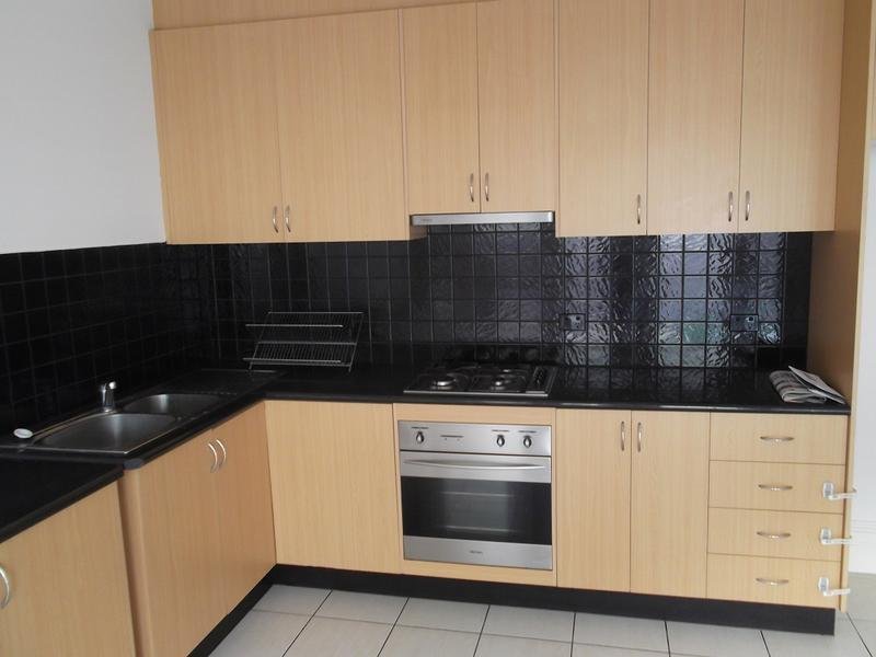 Gallery: 48 Armstrong Street