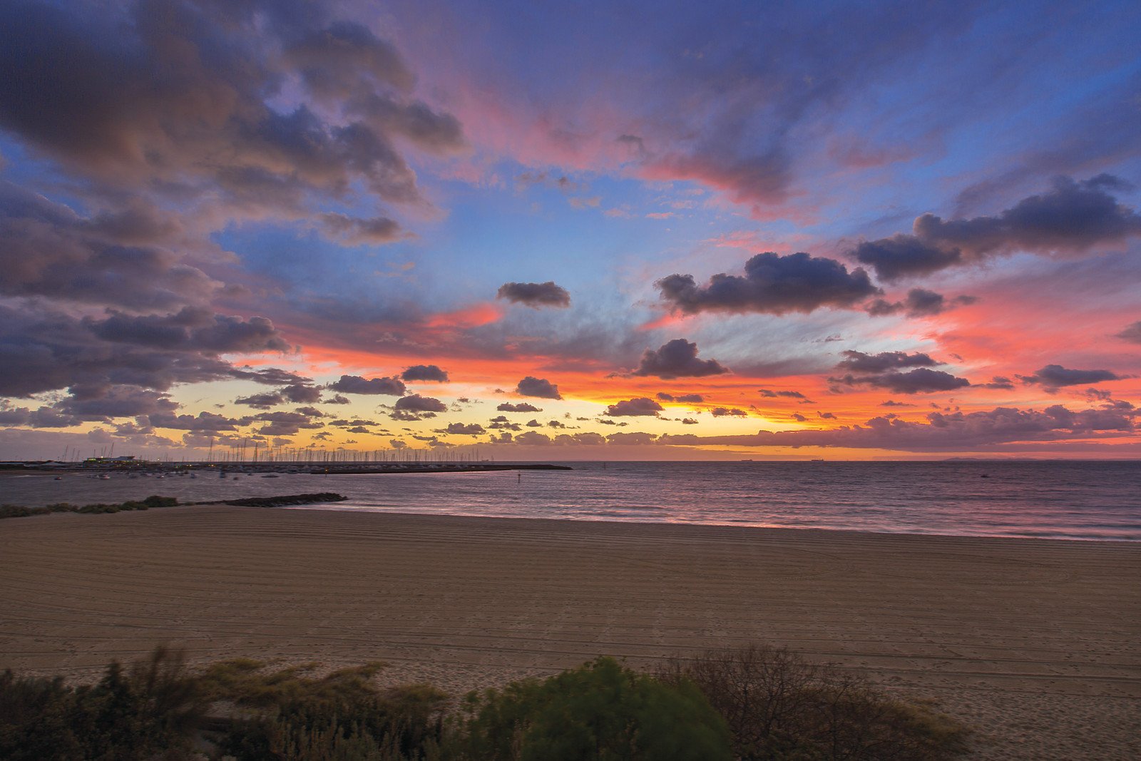 48 Beach Road, Hampton, VIC