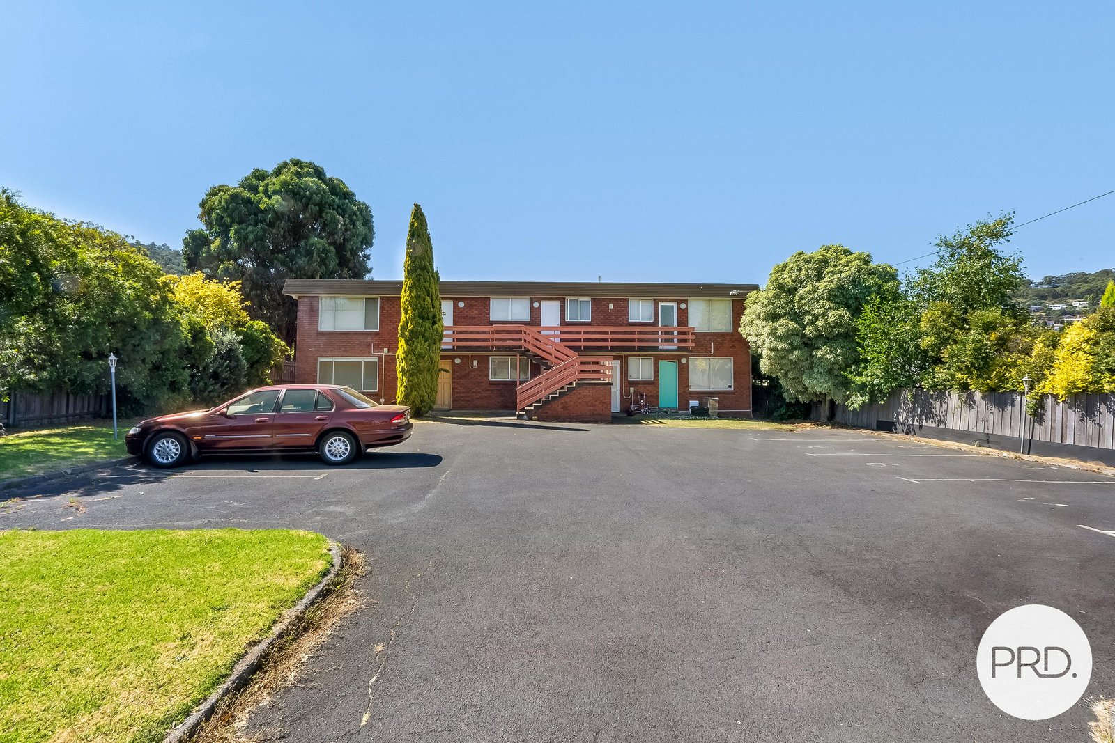 4/8 Beltana Street LINDISFARNE 1