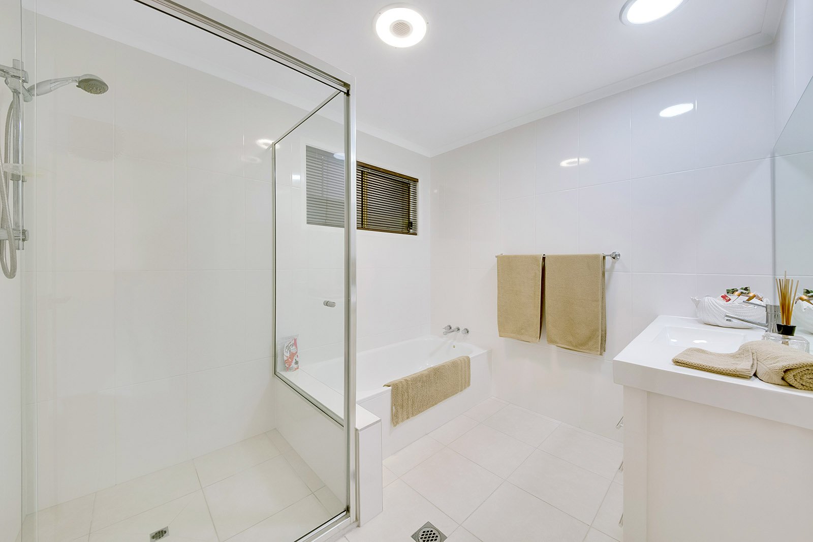 48 Blackwell Street TANNUM SANDS 13