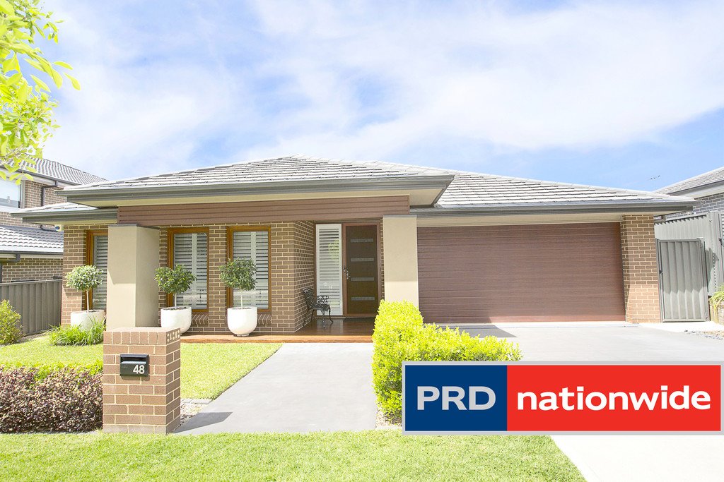 48 Bluestone Drive GLENMORE PARK 1