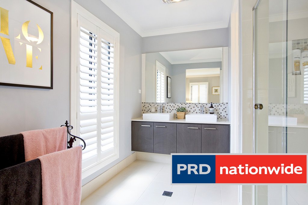 48 Bluestone Drive GLENMORE PARK 12