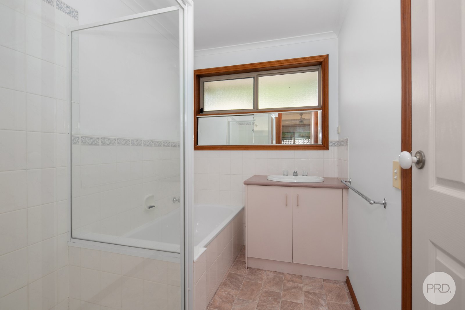 4/8 Bradshaw Street GOLDEN POINT 6