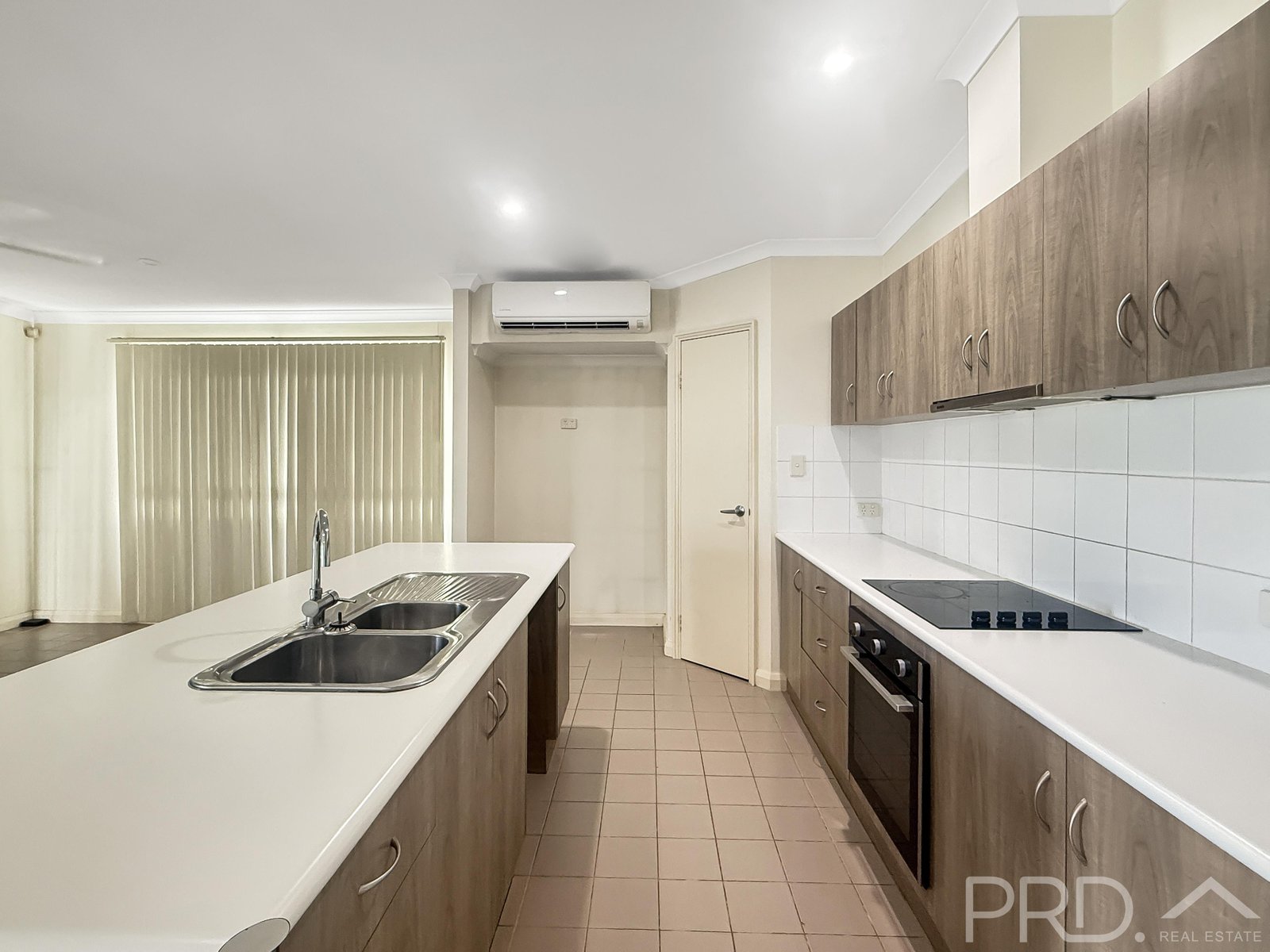 48 Brolga Meander NICKOL 2