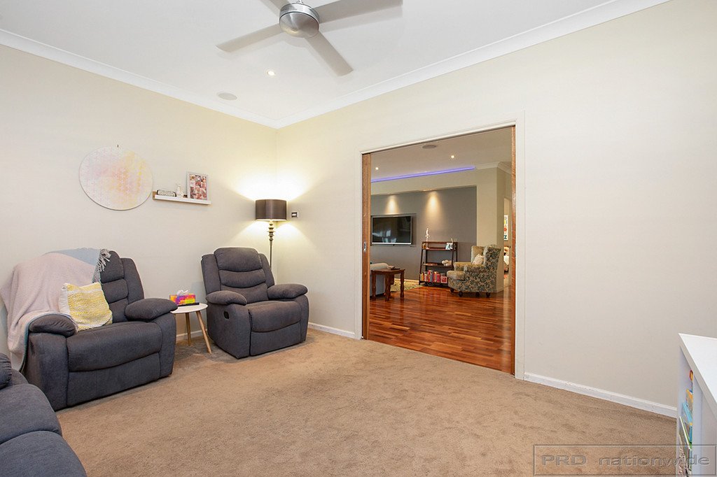 48 Cagney Road RUTHERFORD 4