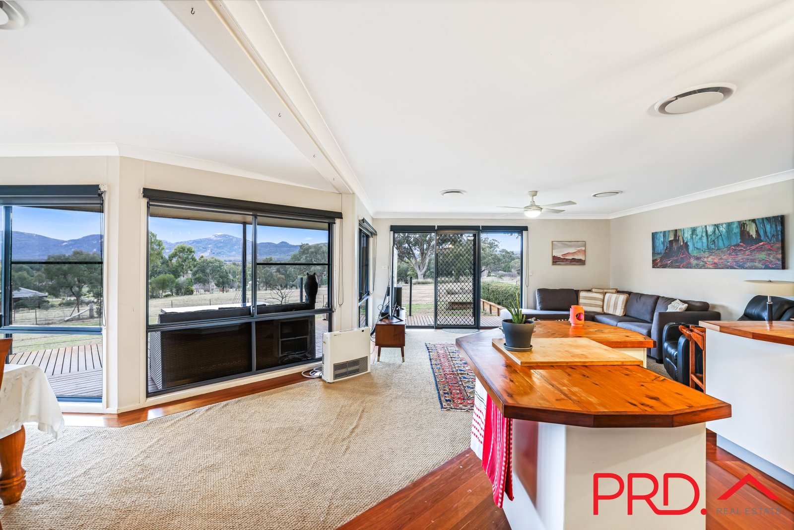 48 Catherine Way TAMWORTH 14