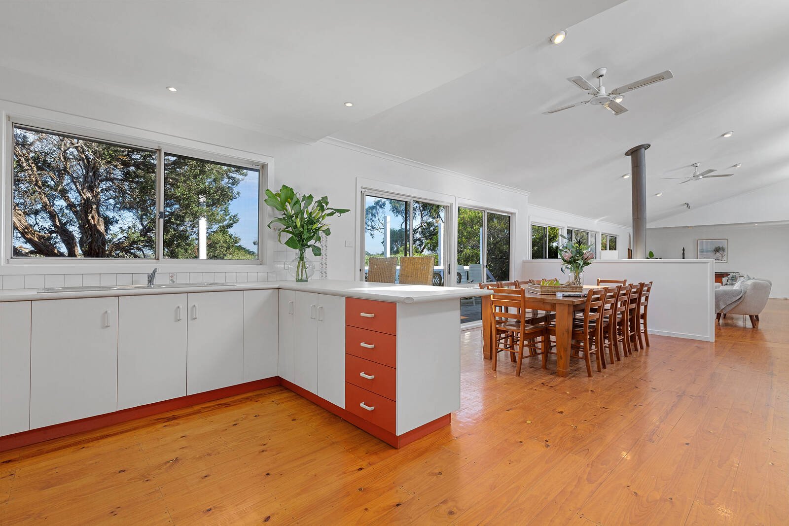 Real Estate and Property in 48 Caxton Street, Blairgowrie, VIC