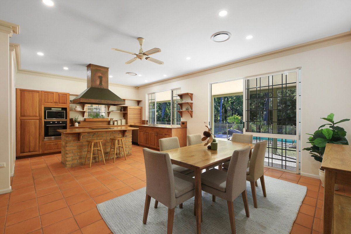 48 Charles Kurz Drive Worongary 6