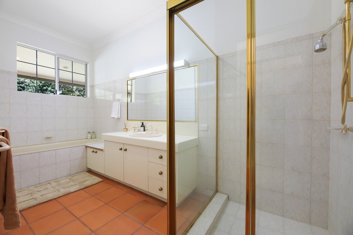 48 Charles Kurz Drive Worongary 24