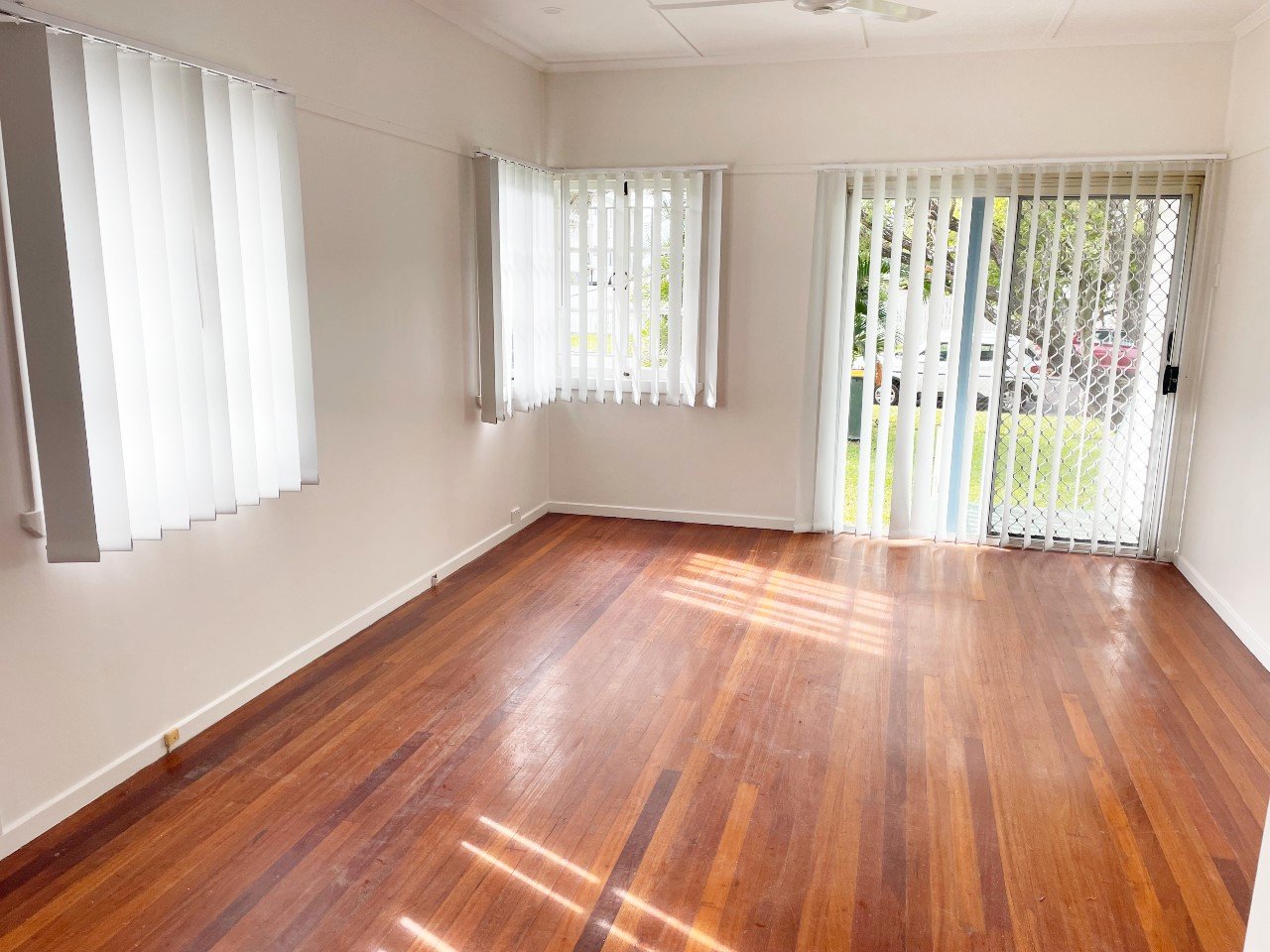 48 Charlie Street ZILLMERE 4