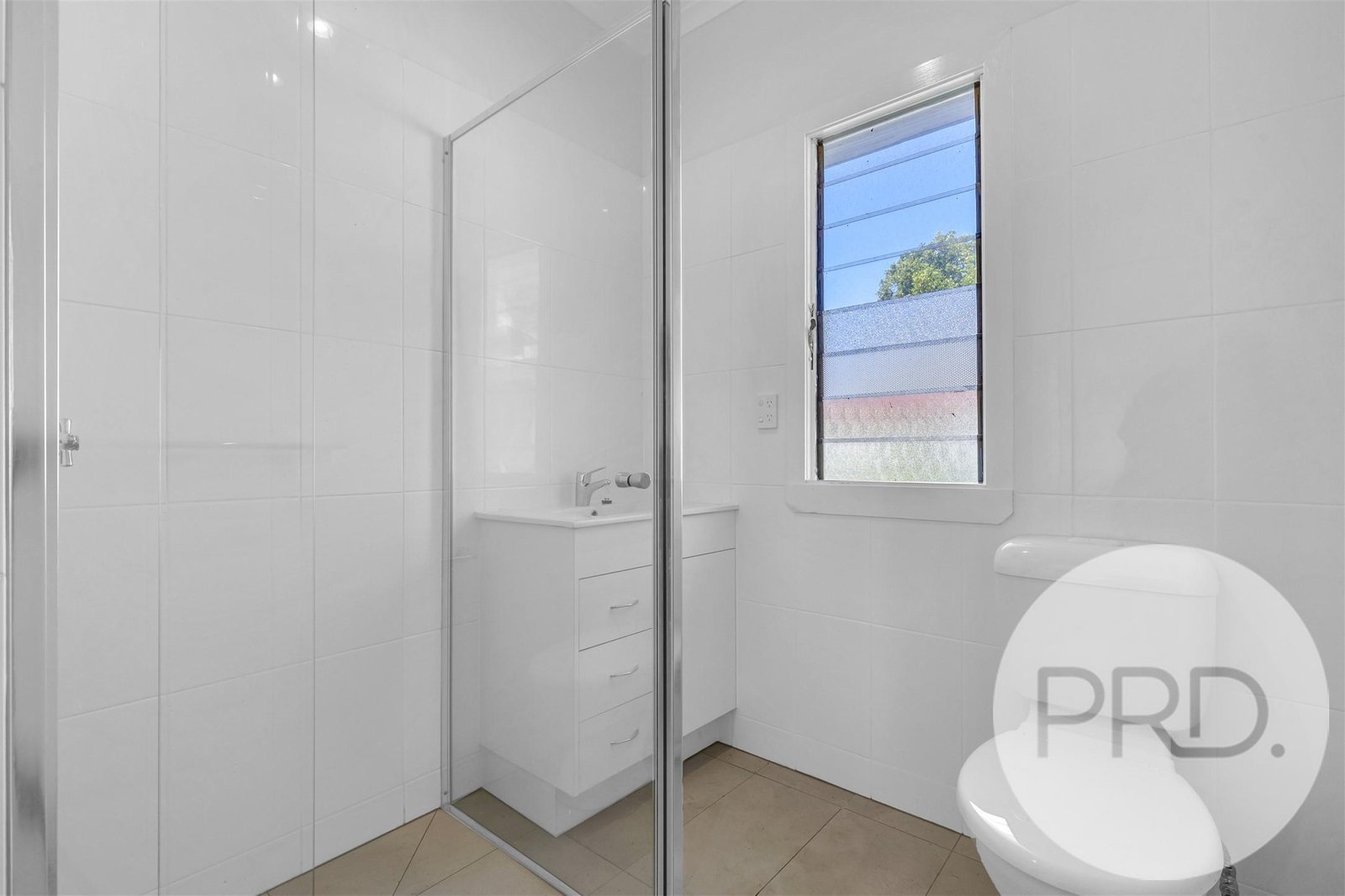 48 Charlie Street ZILLMERE 9