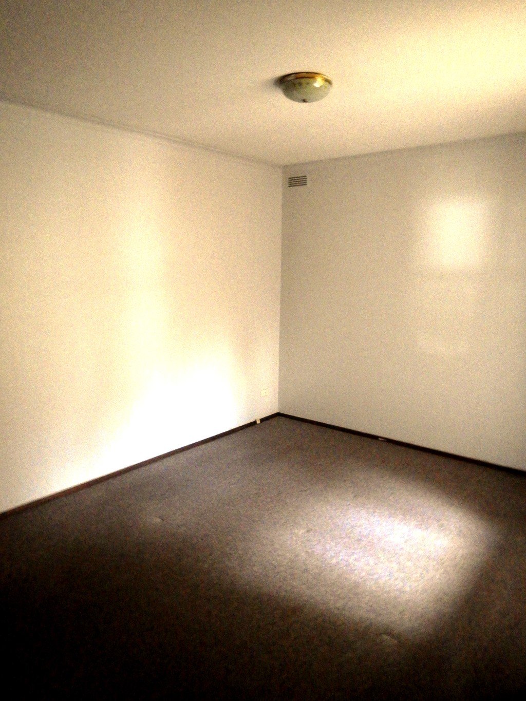 4/8 Christine Avenue ALFREDTON 4