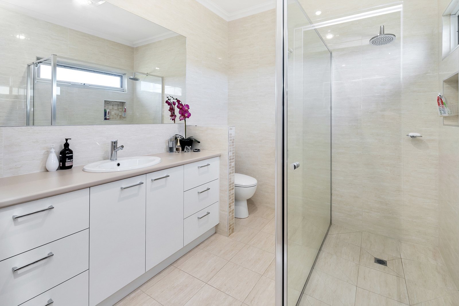 48 Church Road TRAWALLA 8