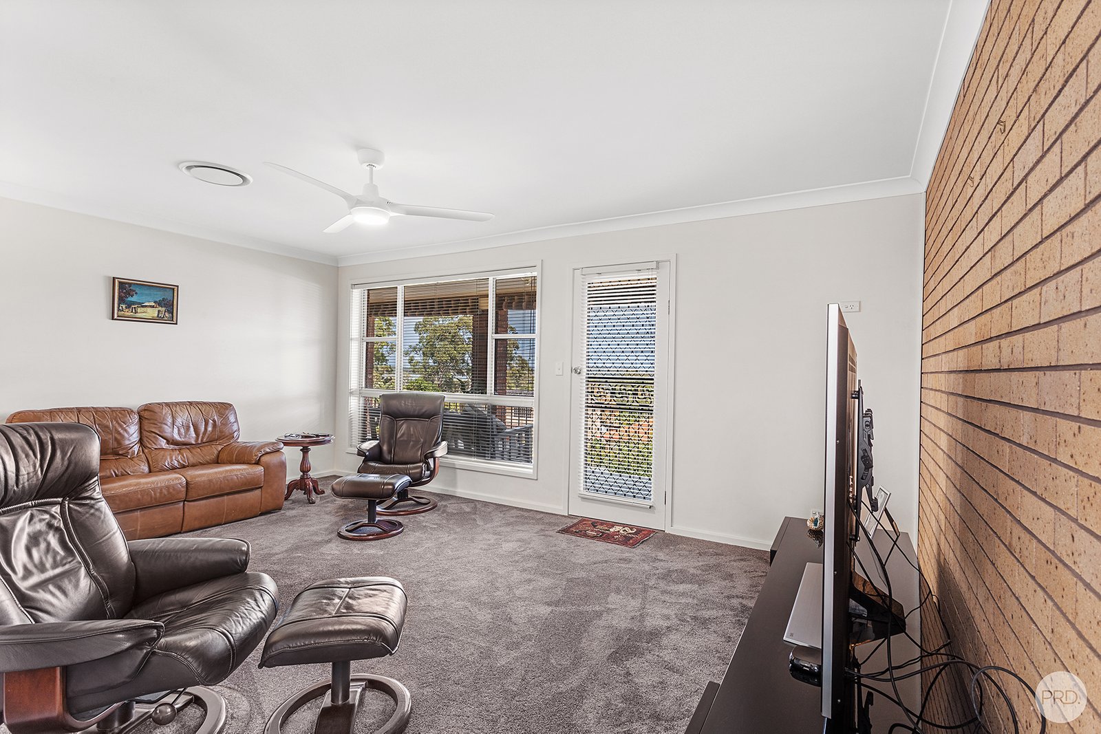 48 Corrie Parade CORLETTE 10