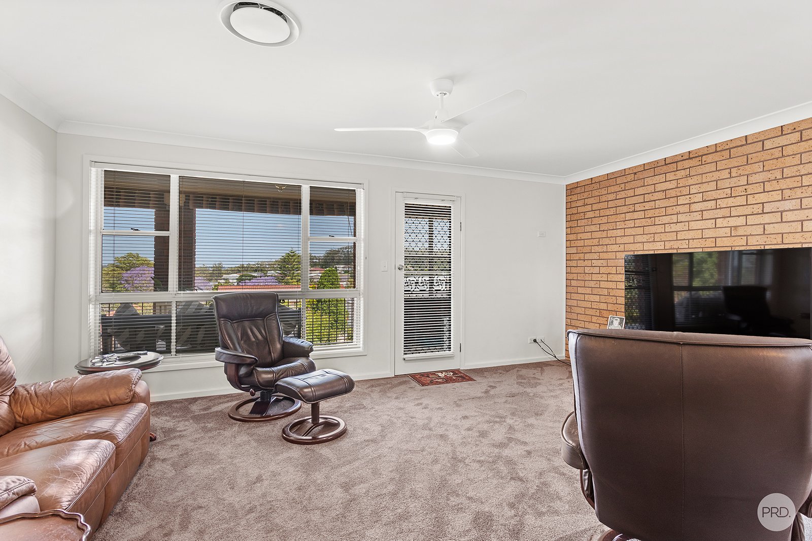 48 Corrie Parade CORLETTE 11