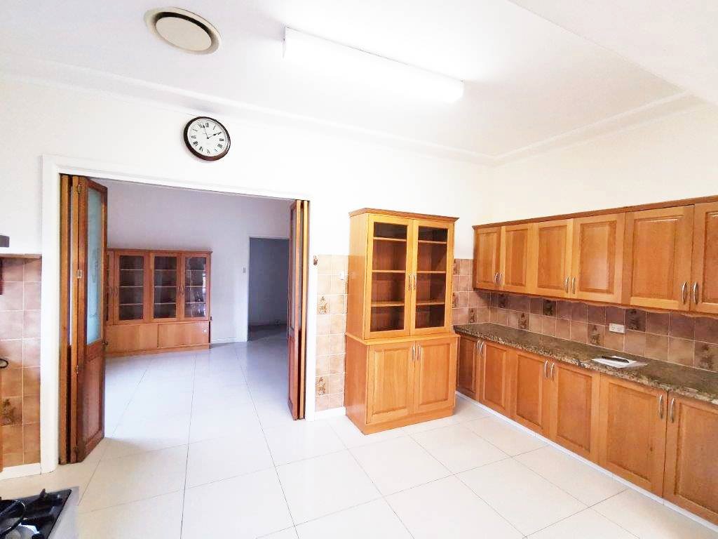 48 COVENEY Street BEXLEY NORTH 3