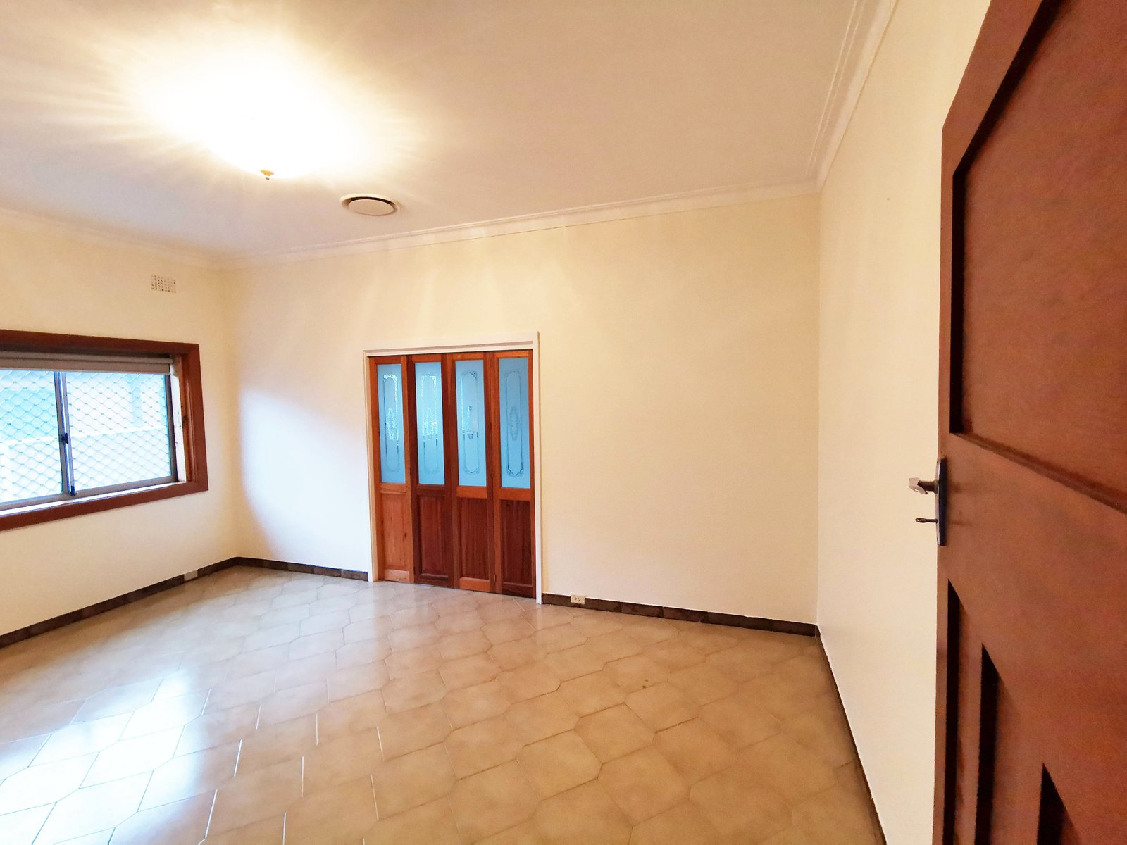 48 COVENEY Street BEXLEY NORTH 11