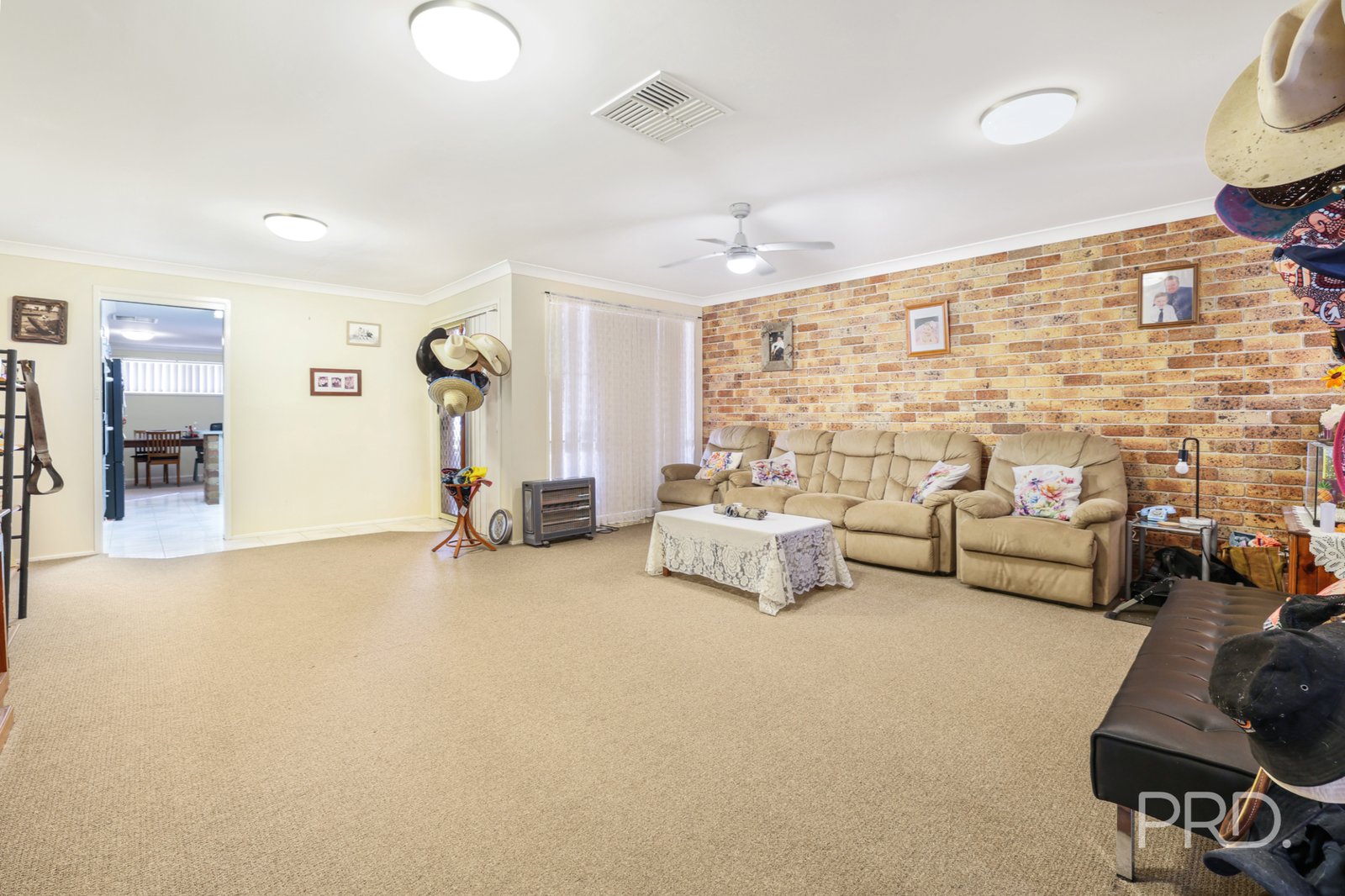 48 Dibar Drive HILLVUE 3