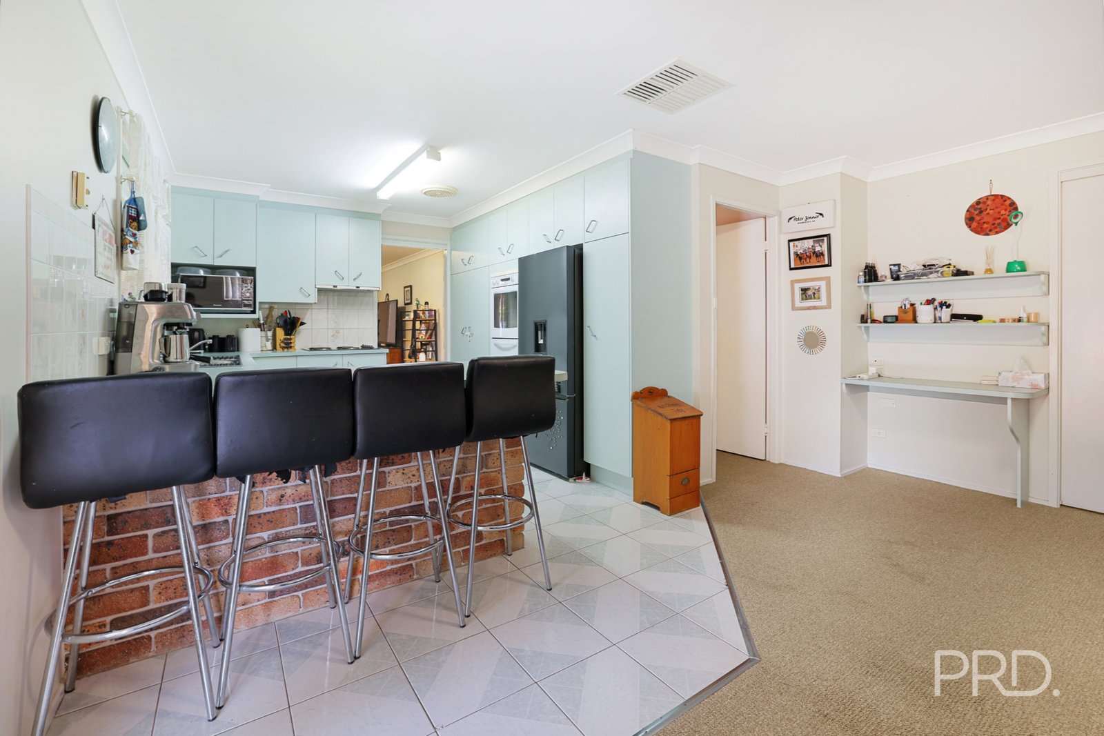 48 Dibar Drive HILLVUE 8