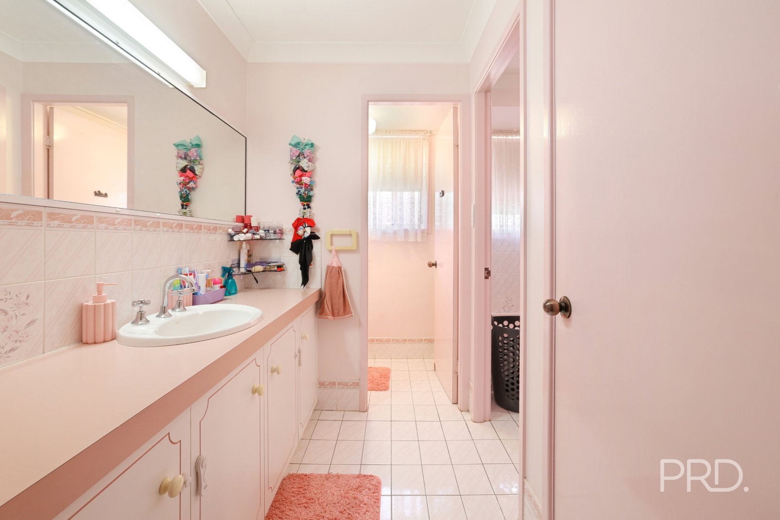 48 Dibar Drive HILLVUE 14