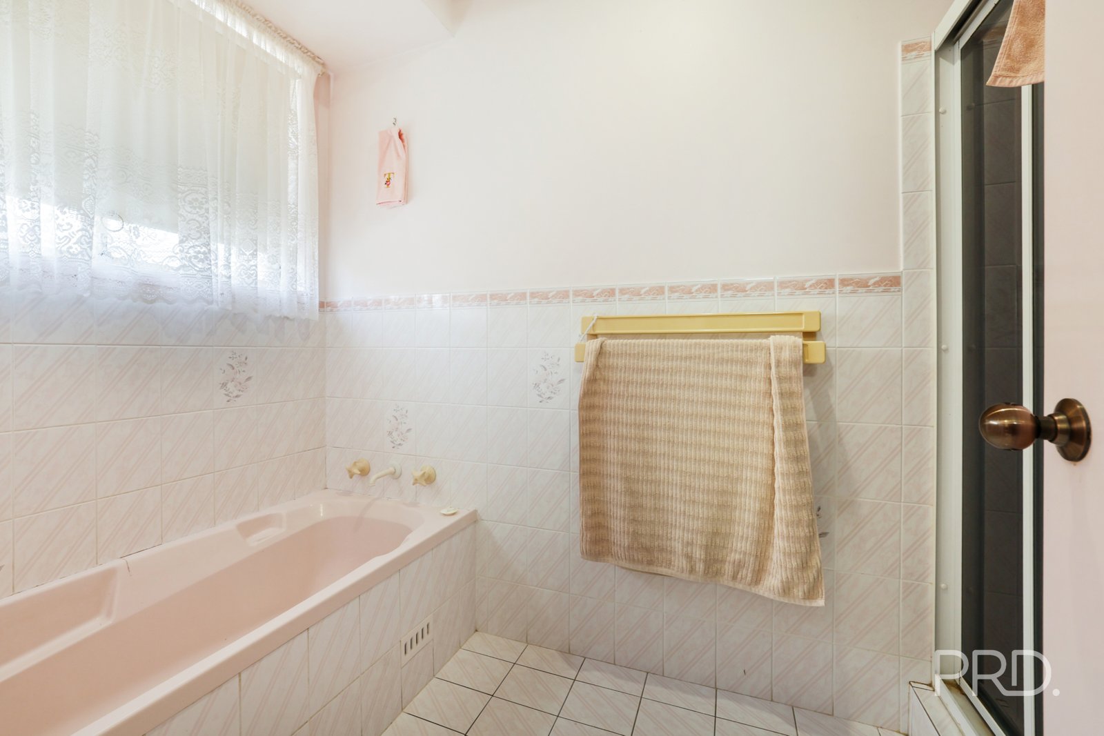 48 Dibar Drive HILLVUE 16