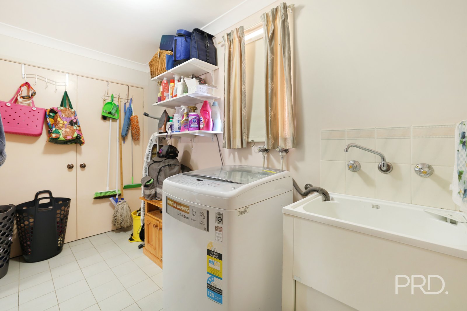 48 Dibar Drive HILLVUE 18