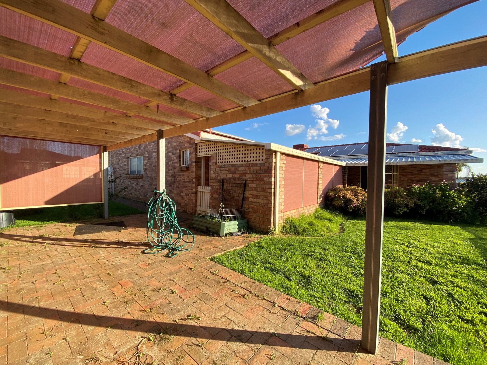 48 Dibar Drive TAMWORTH 16