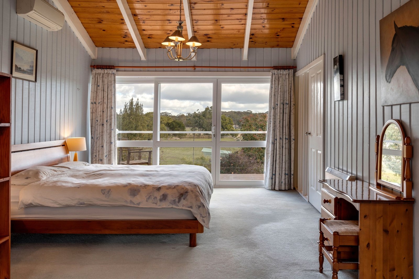 Real Estate and Property in 48 Dohoney Road, Bullengarook, VIC