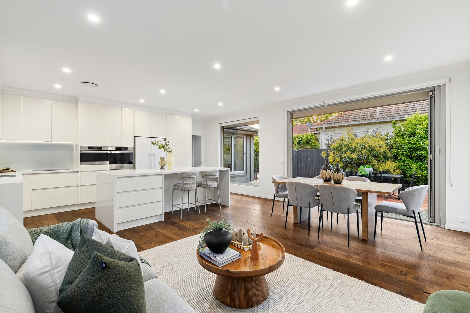 Gallery: 48 Elwood Street