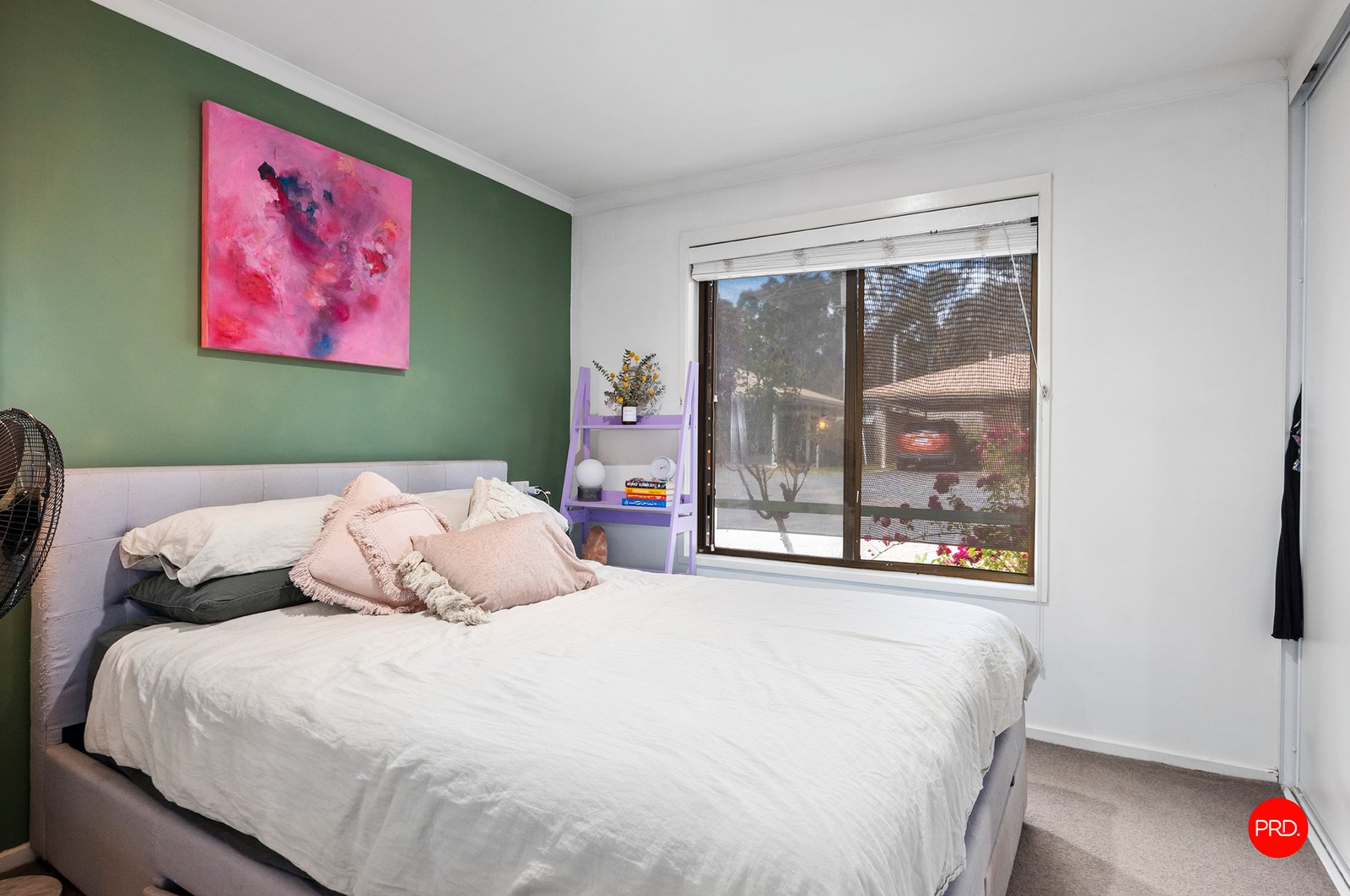 4/8 Gaulton Street CASTLEMAINE 9