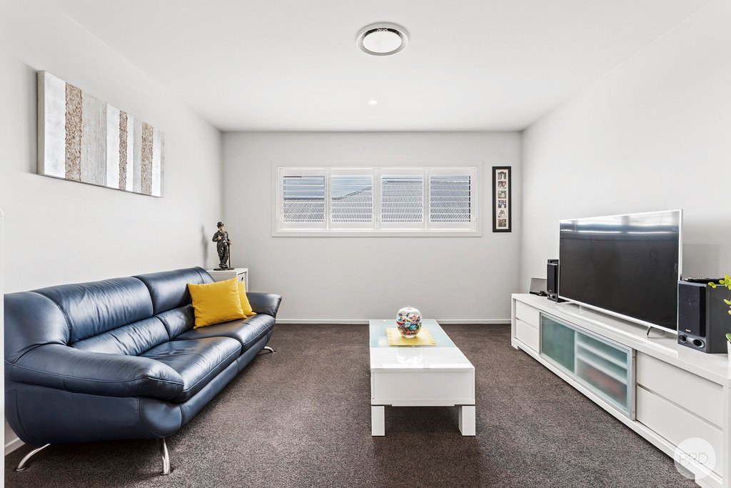 48 Gawul Circuit CORLETTE 6