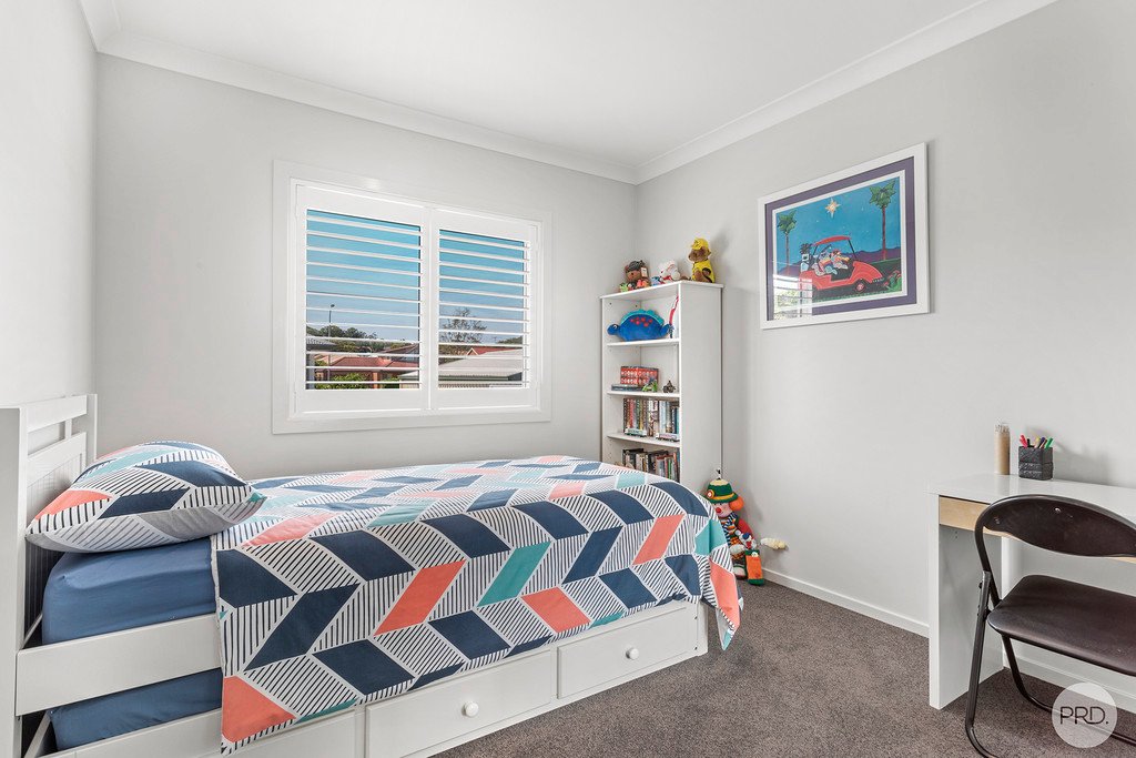 48 Gawul Circuit CORLETTE 16