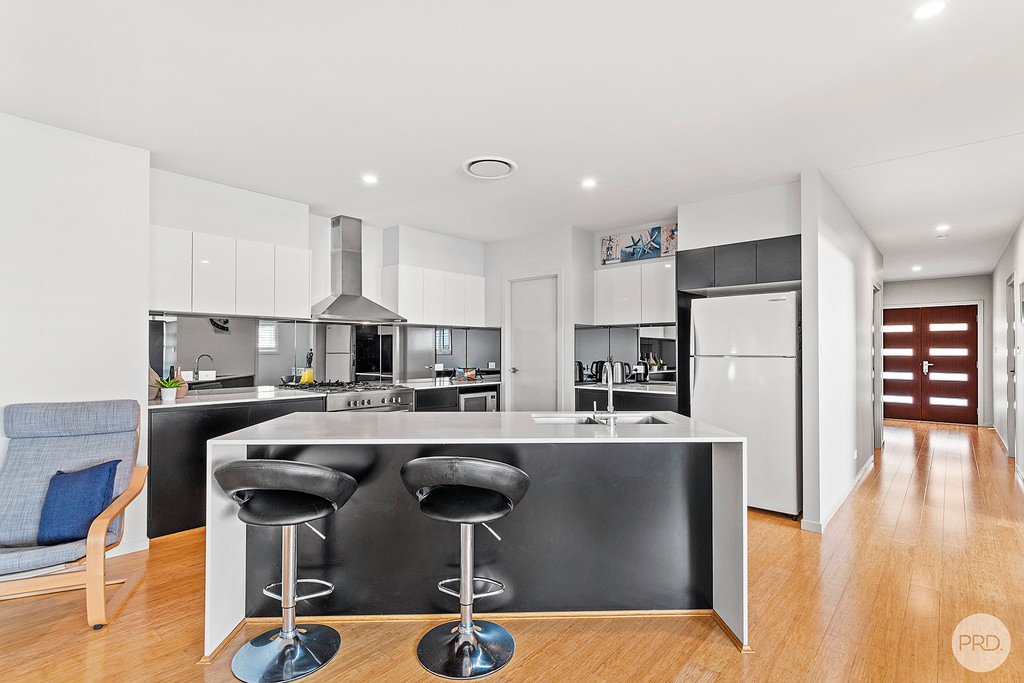 48 Gawul Circuit CORLETTE 18