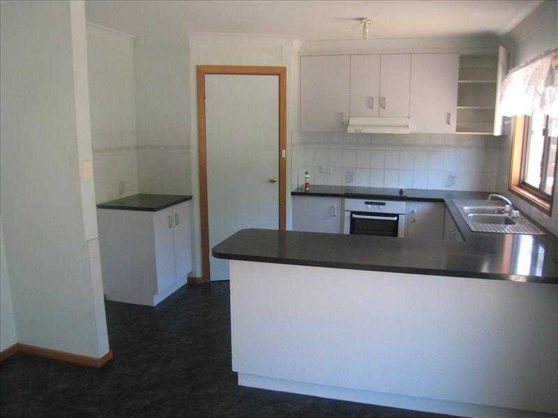 48 Gill Street NUNDLE 2