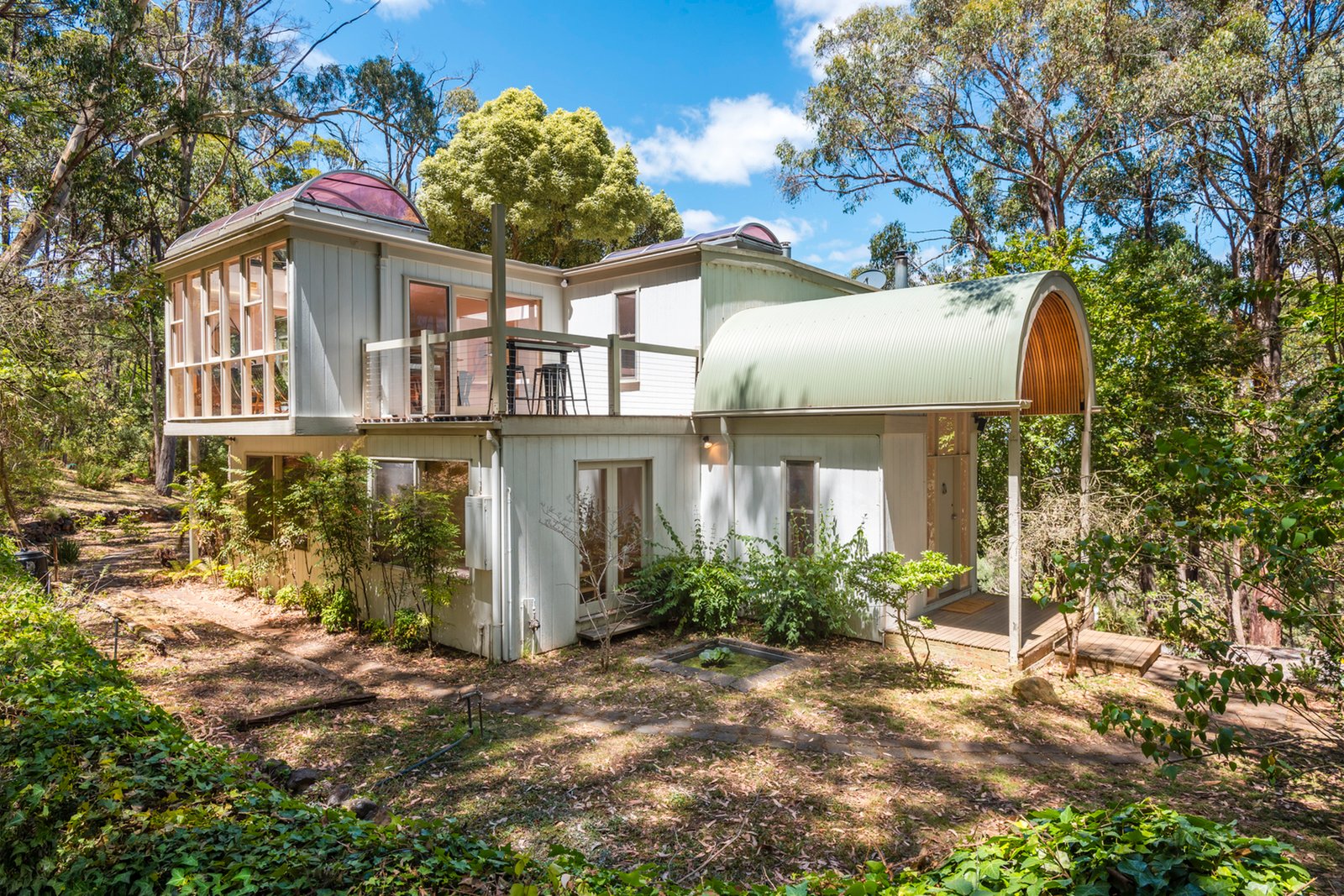 Real Estate and Property in 48 Glen Echo Court, Mount Macedon, VIC