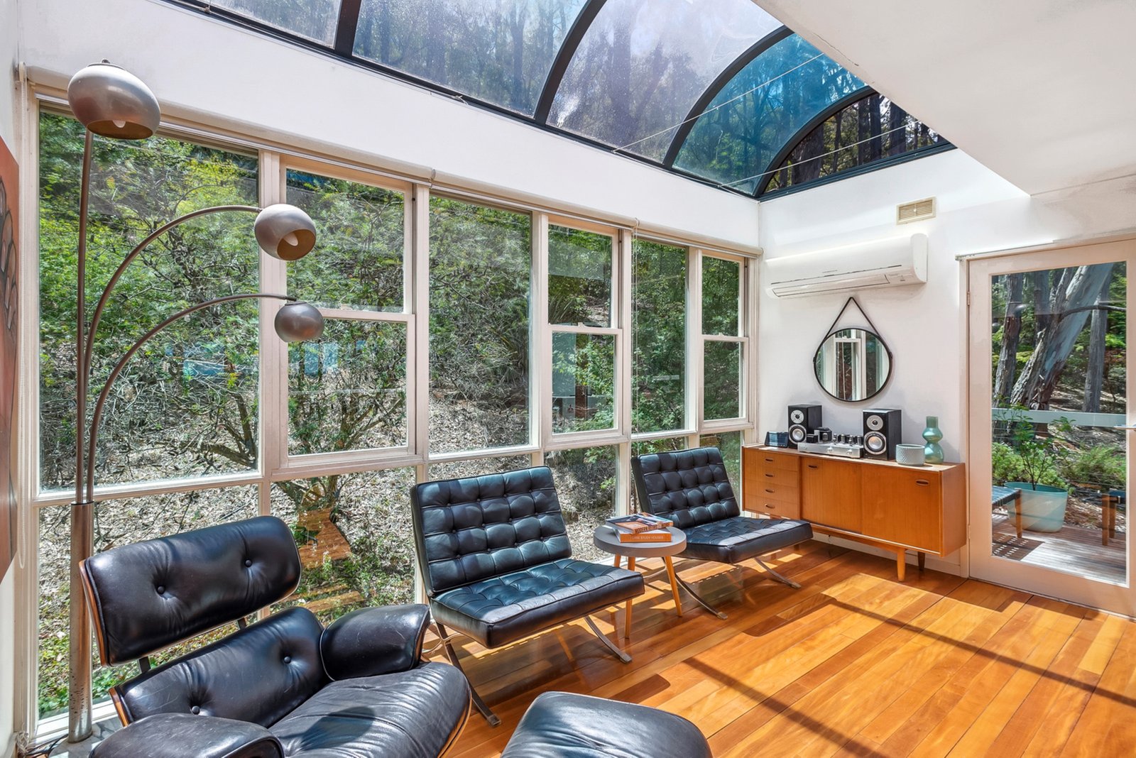 Real Estate and Property in 48 Glen Echo Court, Mount Macedon, VIC