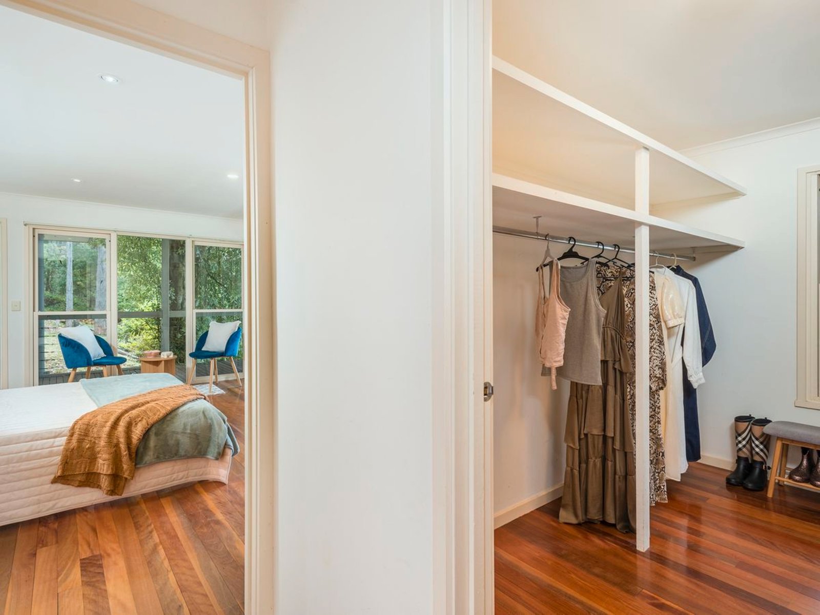 Real Estate and Property in 48 Glen Echo Court, Mount Macedon, VIC