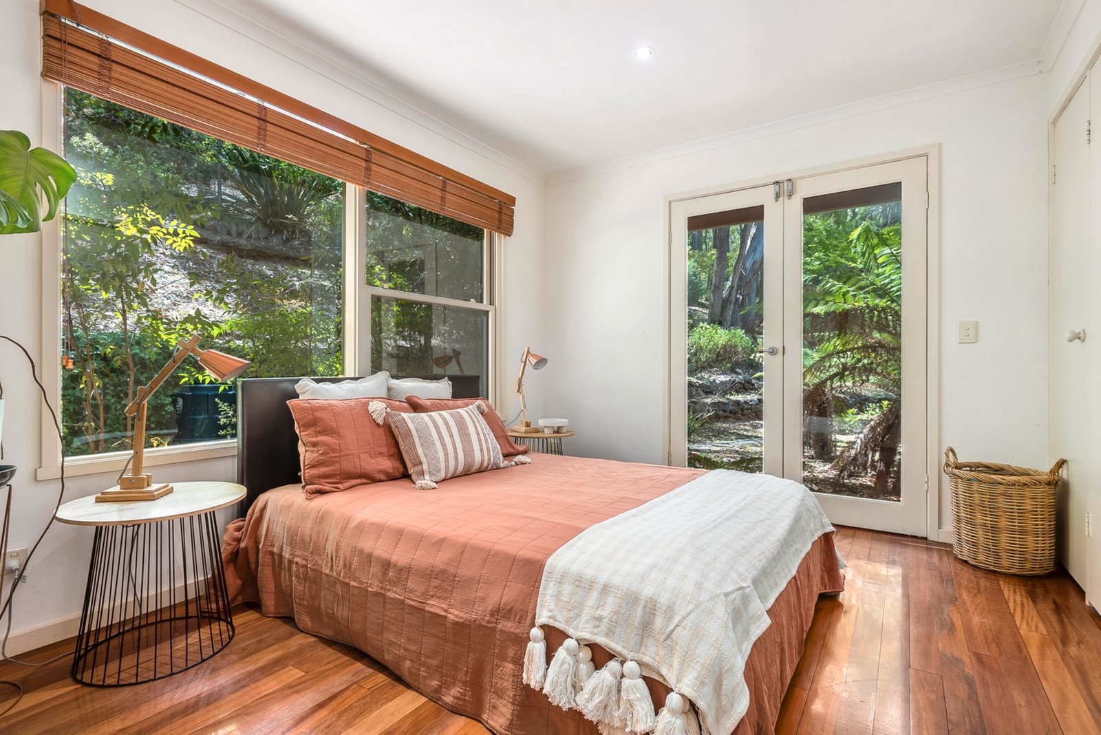 Real Estate and Property in 48 Glen Echo Court, Mount Macedon, VIC