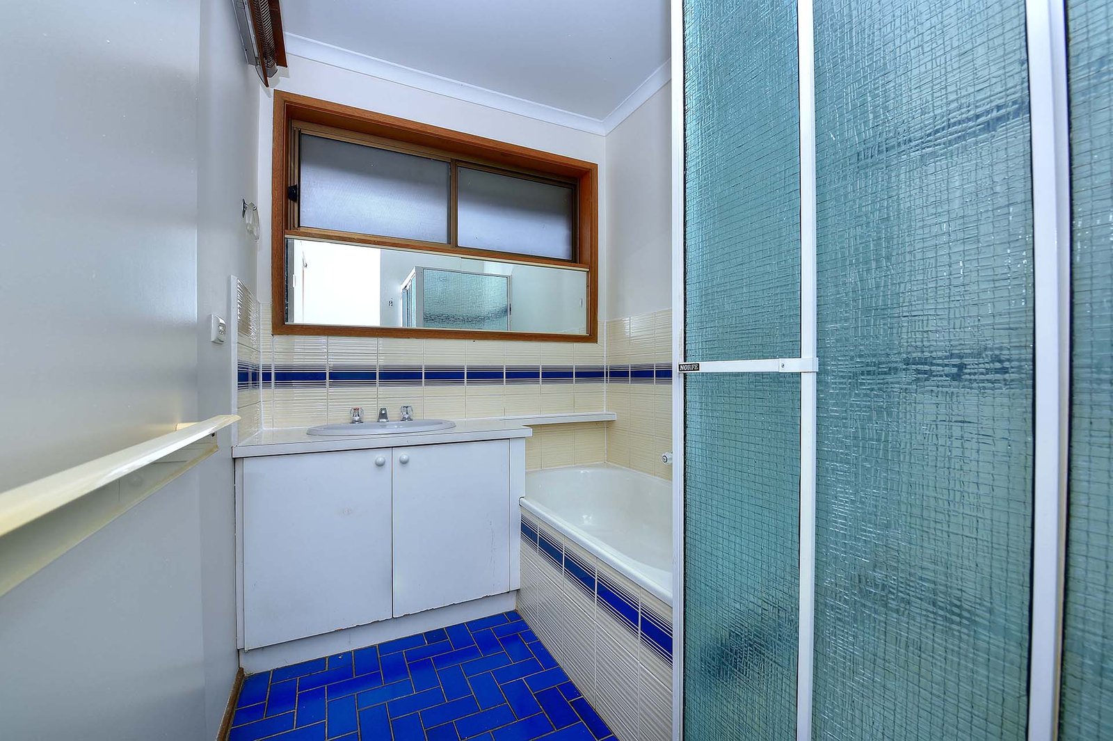 Gallery: 4/8 Golfwood Close