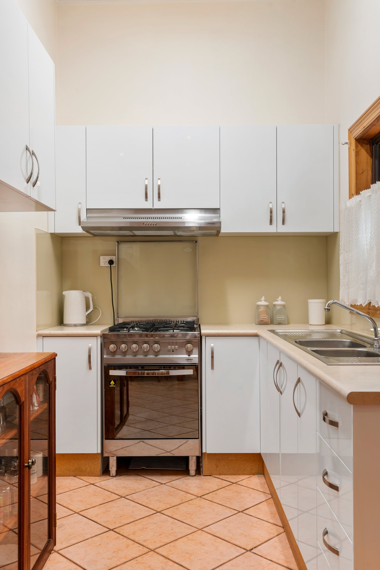 Real Estate and Property in 48 Gordon Grove, Preston, VIC