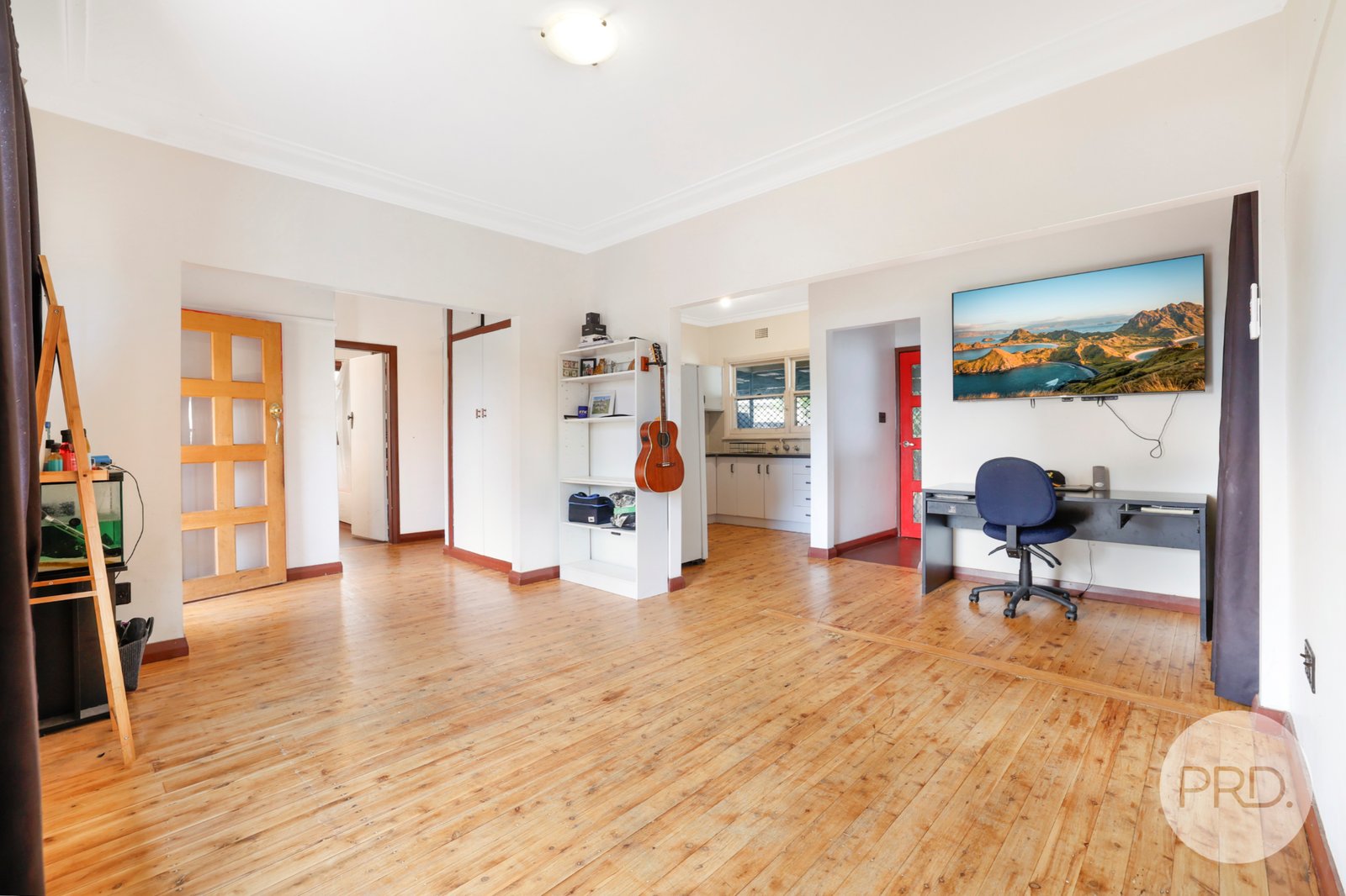 48 Gunnedah Road TAMWORTH 6